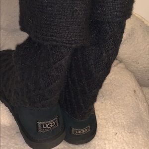 Ugg’s knitted tall with buttons Classic Cardy